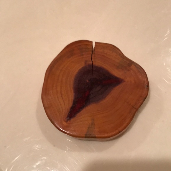 Set of Four Handmade Red Cedar Wood Coasters - Picture 4 of 6